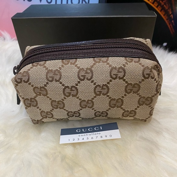Gucci Pouch - Picture 1 of 16